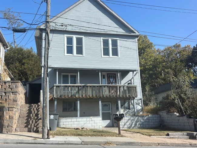 property at 107 Bluff St