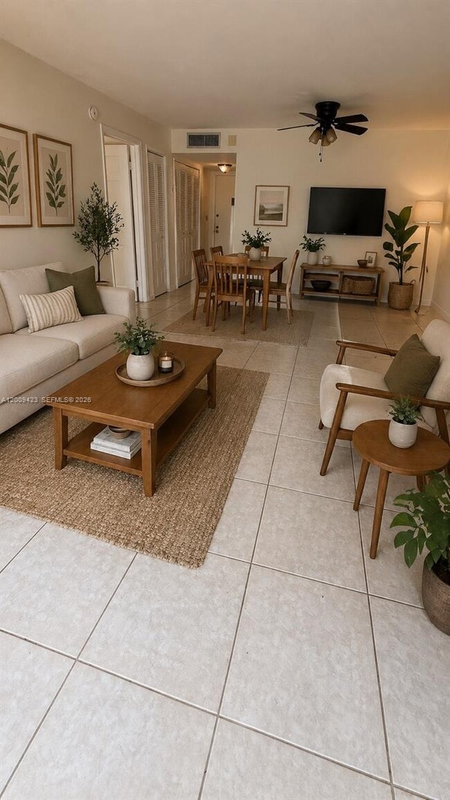 property at 3774 Inverrary Blvd