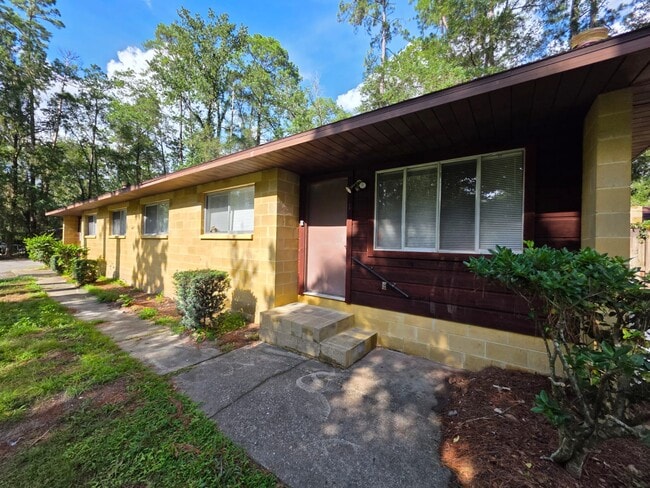 4501 SW 71st Terrace