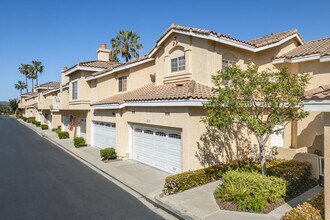 Del Prado in Laguna Niguel, CA - Building Photo - Building Photo