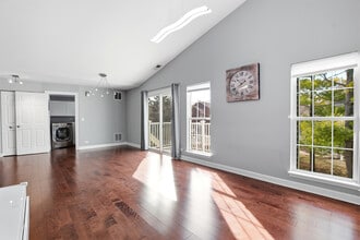 1164 Talbots Ln, Unit a in Elk Grove Village, IL - Building Photo - Building Photo