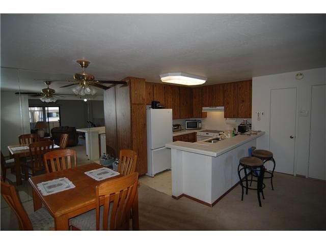 9149 Village Glen Dr in San Diego, CA - Building Photo - Building Photo