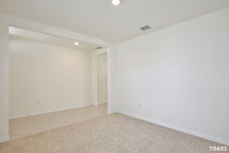 3153 Eastgrove Ter in Sanford, FL - Building Photo - Building Photo