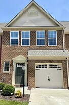 8939 Ringview Dr in Mechanicsville, VA - Building Photo