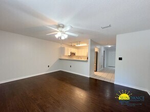 950 Scenic Oak Ln in Fort Walton Beach, FL - Building Photo - Building Photo