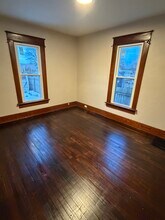 1056 W 21st St in Erie, PA - Building Photo - Building Photo