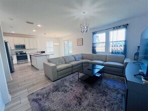 8569 Starlight Loop in Duette, FL - Building Photo - Building Photo