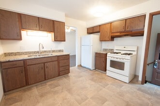 1607 Elmore Ave in Columbus, OH - Building Photo - Building Photo