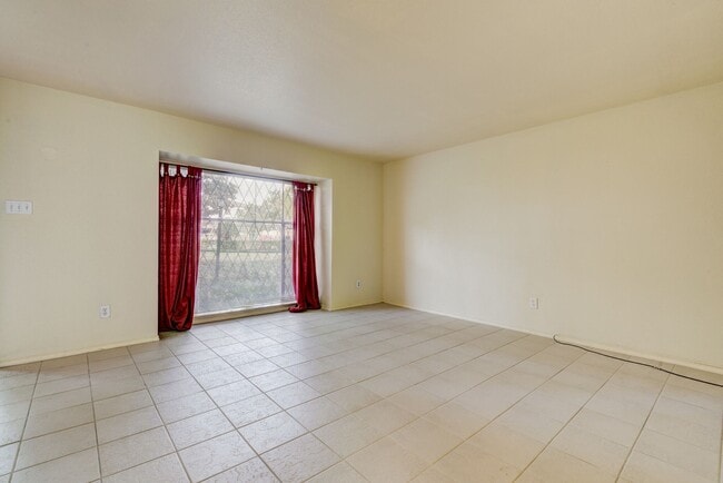 6422 Burgoyne Dr.