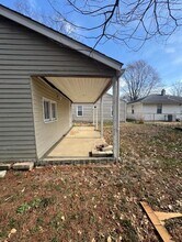 1303 S St James Blvd in Evansville, IN - Building Photo - Building Photo