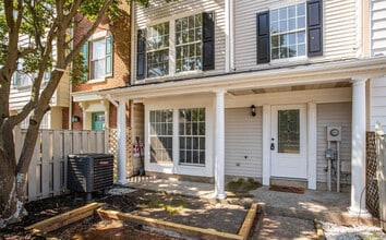 508 Boysenberry Ln in Frederick, MD - Building Photo - Building Photo