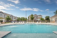 Evergreen at Five Points in Valdosta, GA - Foto de edificio - Building Photo