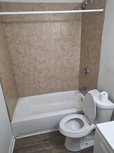 108 8th St, Unit G in Jackson, GA - Building Photo - Building Photo