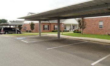 Ridge Road Village Senior Living in North Little Rock, AR - Building Photo - Building Photo