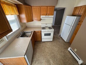 7191 Hart St in Mentor, OH - Building Photo - Building Photo