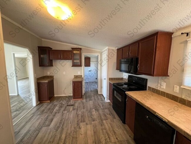 309 N Kilgore Ave in Portales, NM - Building Photo - Building Photo