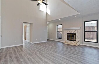1003 Silent Dr in Arlington, TX - Building Photo - Building Photo