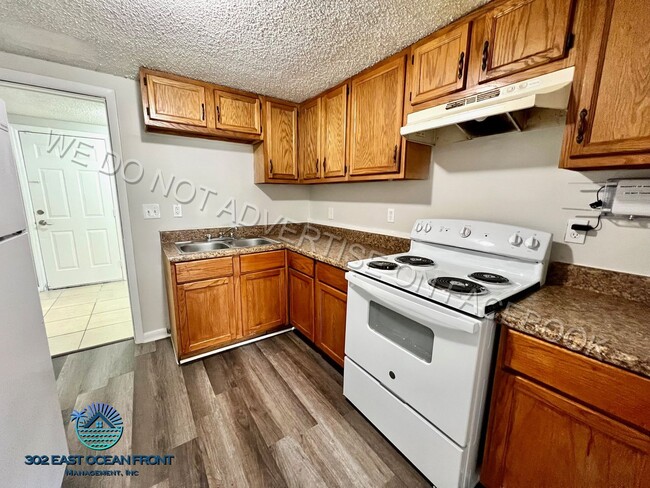 2269 W 12th St in Jacksonville, FL - Building Photo - Building Photo