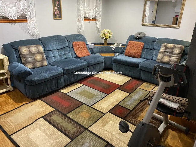 95 Highland Ave, Unit B