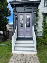 91 Walnut St in Manchester, NH - Building Photo - Building Photo