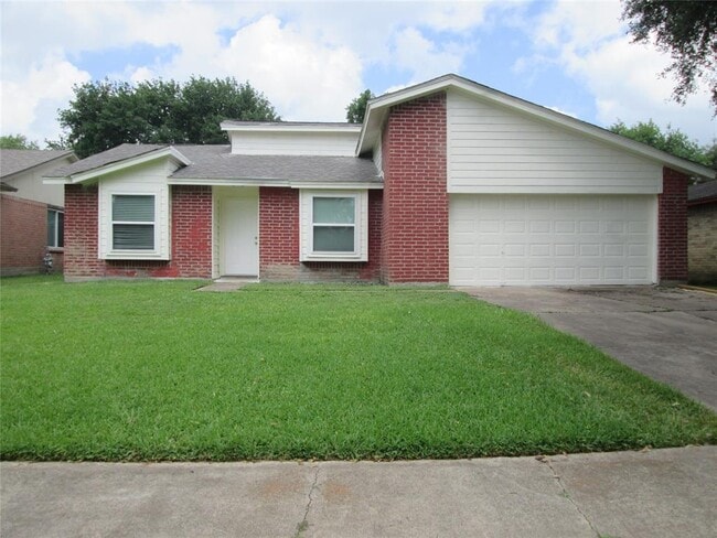 property at 66 Ranch House Loop