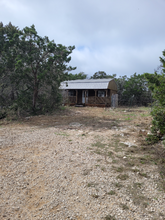 245 County Road 2481 in Hondo, TX - Building Photo - Building Photo