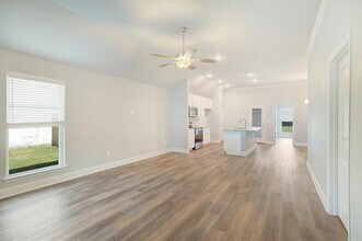 2111 Wyldewood Wy in Sherman, TX - Building Photo - Building Photo