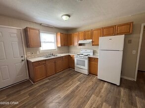 4113 W 22nd St in Panama City, FL - Building Photo - Building Photo