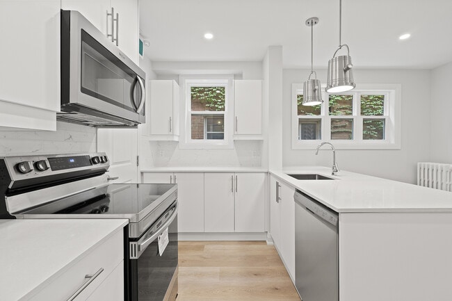 property at 28 Strathgowan Ave