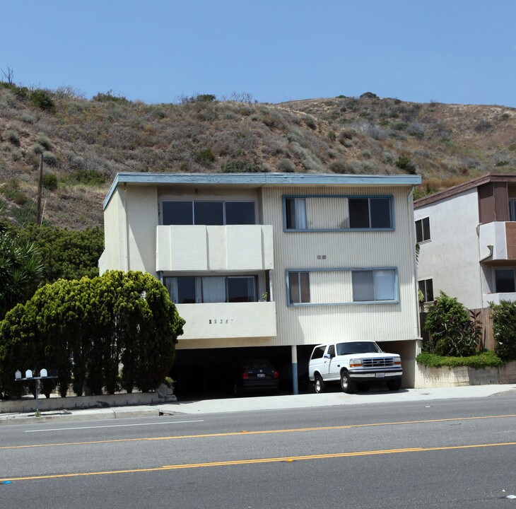 22357 Pacific Coast Hwy in Malibu, CA - Foto de edificio