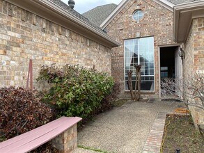 200 Hawthorne Dr in Murphy, TX - Building Photo - Building Photo