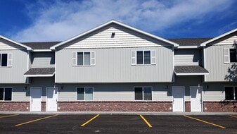 320 N Woodruff Ave, Unit 320 in Idaho Falls, ID - Building Photo