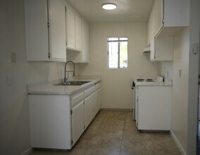 1380 Helix St in Spring Valley, CA - Building Photo - Building Photo