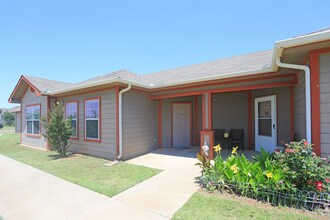 Hillcrest Manor Senior Apartments in Lubbock, TX - Foto de edificio - Interior Photo