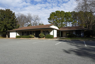 The Falls Condominiums in Raleigh, NC - Building Photo - Building Photo