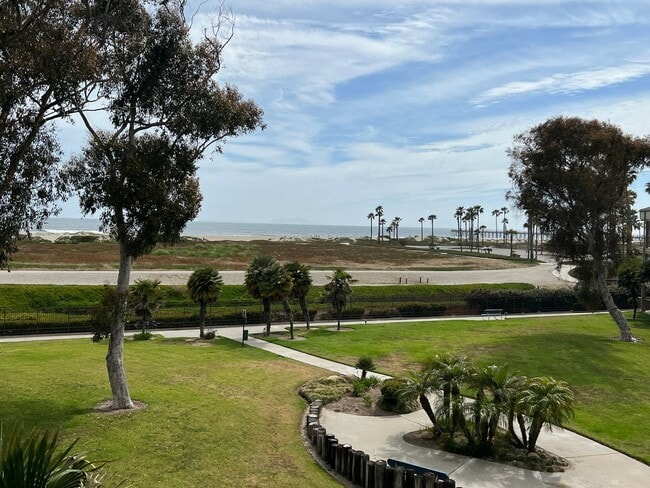 848 Bluewater Way in Port Hueneme, CA - Building Photo - Building Photo