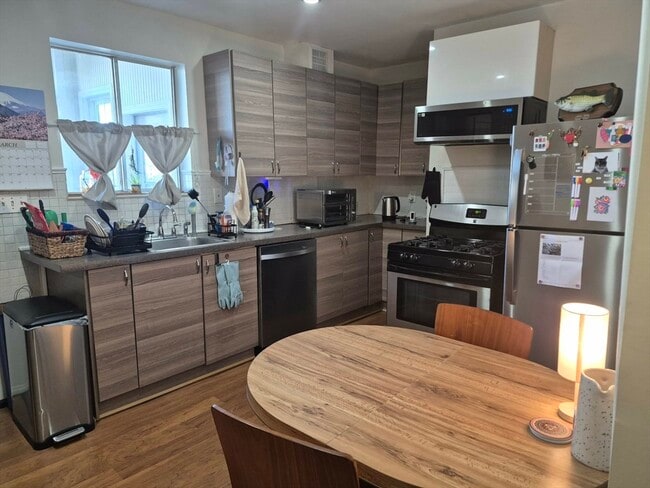 4499-4501-4501 Washington St in Boston, MA - Building Photo - Building Photo