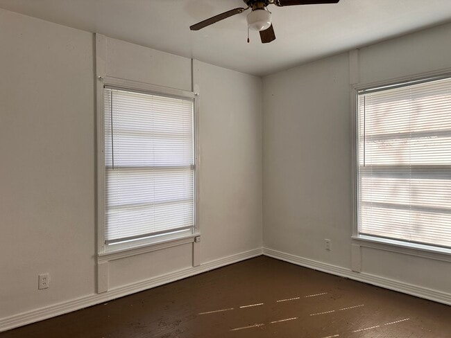 608 S 18th St in Temple, TX - Building Photo - Building Photo