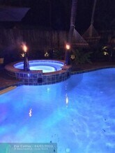 1334 NE 16th Ave-Unit -FRONT in Fort Lauderdale, FL - Foto de edificio - Building Photo