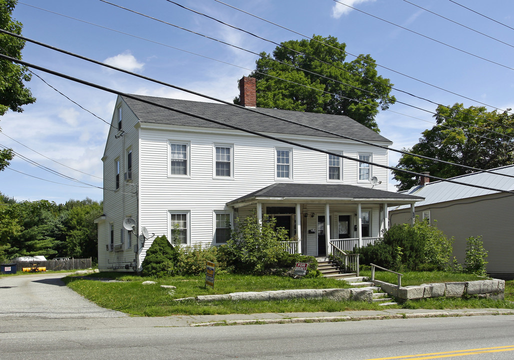 21 Winthrop St in Hallowell, ME - Building Photo