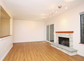 1542 Birnam Dr in Charlottesville, VA - Building Photo