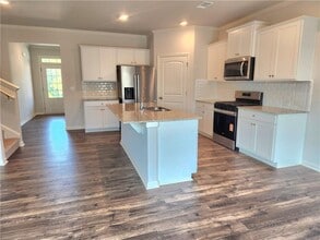 383 King Vlg in Braselton, GA - Building Photo - Building Photo