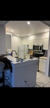 150 Santa Clara Dr in Naples, FL - Building Photo - Building Photo