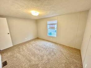 235 Mulberry St in Felicity, OH - Building Photo - Building Photo