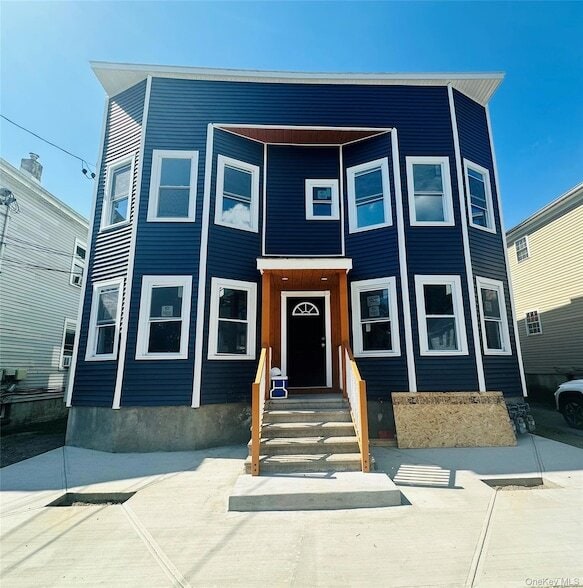 property at 8 Morgan Ave