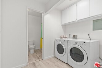 1802 Purdue Ave in Los Angeles, CA - Building Photo - Building Photo