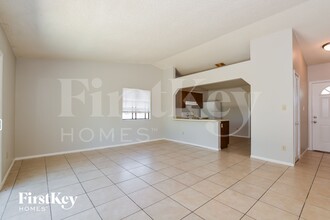 121 Summerset Dr in Apopka, FL - Building Photo - Building Photo