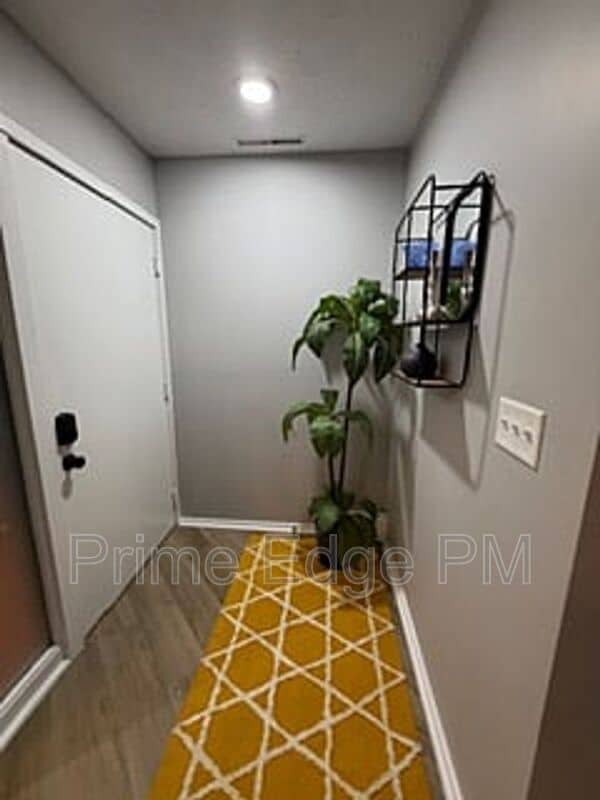 1801 Ridgehaven Ct in Lincoln, NE - Foto de edificio - Building Photo