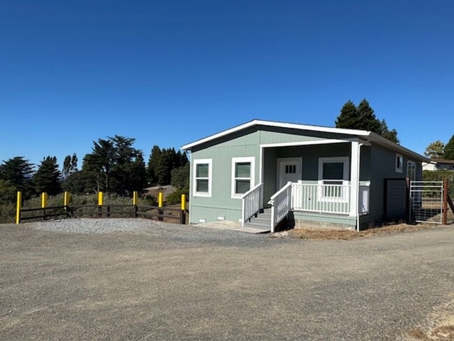 property at 3172 Burnside Rd
