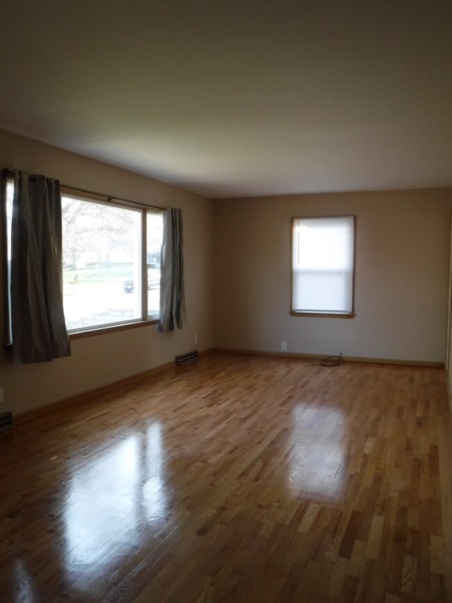 3522 Jackson St in St. Joseph, MO - Foto de edificio - Building Photo